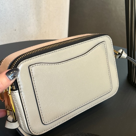 (SOLD) Marc Jacobs Snapshot Bag - Picture 7 of 12